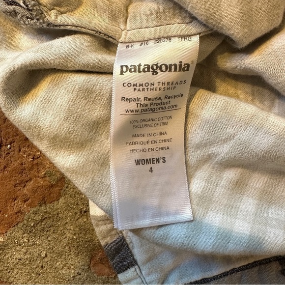 Patagonia Double Weave Woven size 4 button down Feather Grey shirt - Picture 14 of 15
